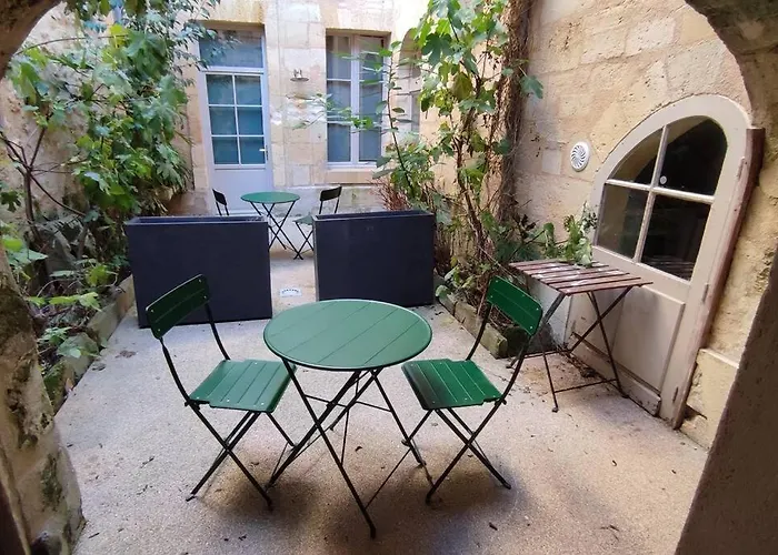 Sur Patio Au Coeur Des Chartrons Appartement *