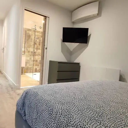 Sur Patio Au Coeur Des Chartrons * 보르도