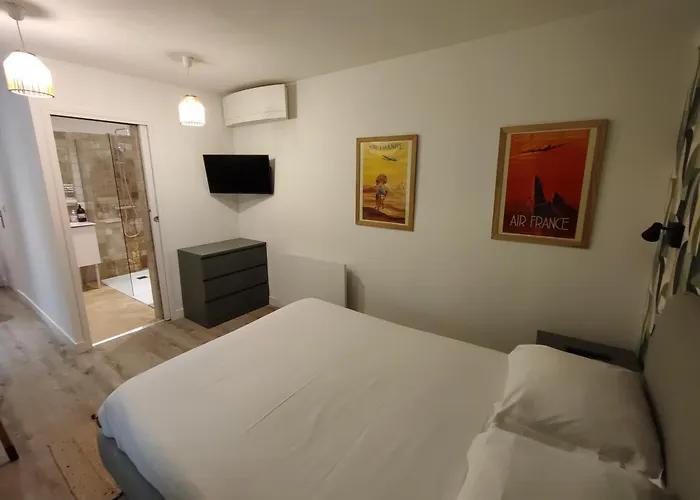Apartman Sur Patio Au Coeur Des Chartrons Bordeaux