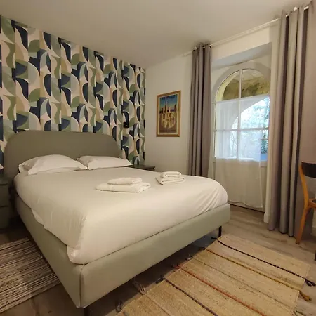 Appartement Sur Patio Au Coeur Des Chartrons
