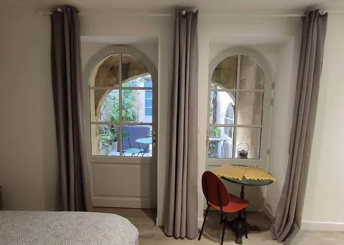 Apartmán Sur Patio Au Coeur Des Chartrons